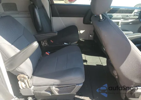 2010 Dodge Grand Caravan Sxt from USA, damaged, VIN 2D4RN5D15AR205039